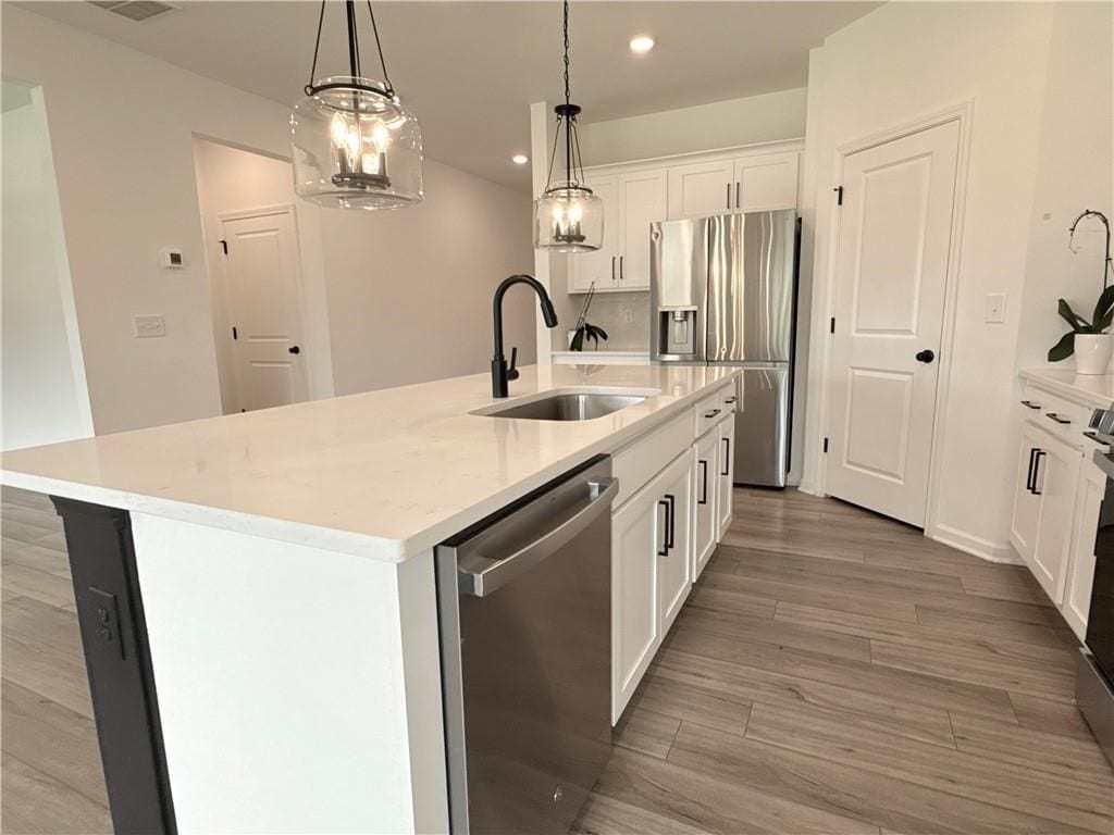 Building Photo - 207 Foxhill Dr
