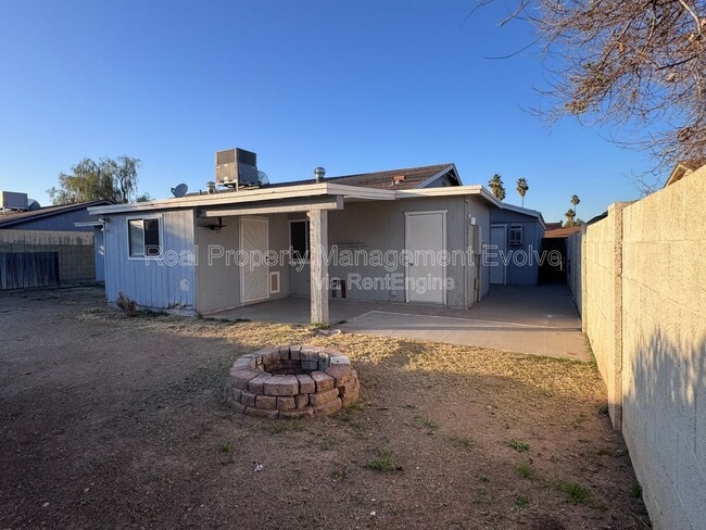 Building Photo - 6521 W Palo Verde Ave