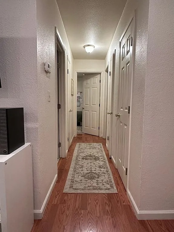 Building Photo - 1564 Hollenbeck Ave