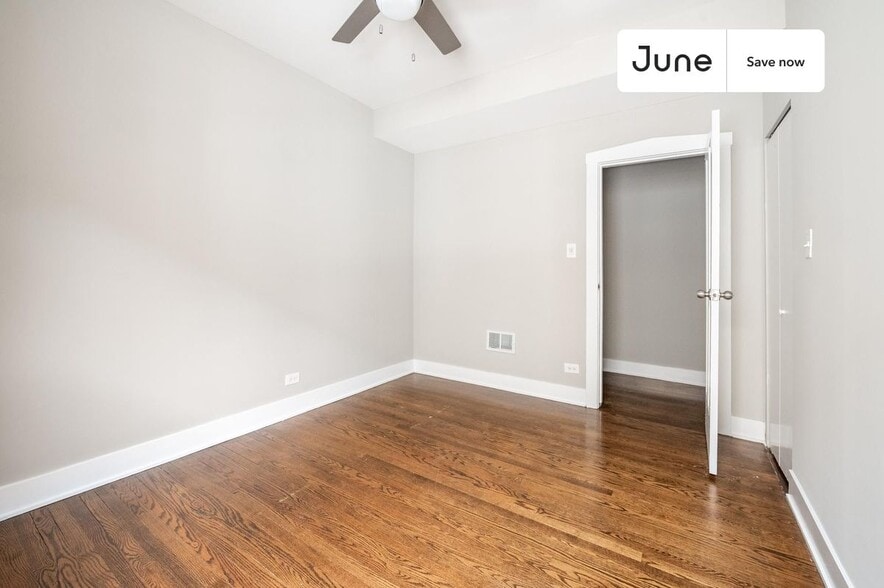 Building Photo - 3304 W Armitage Ave