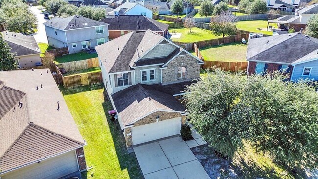 Building Photo - 16327 Morgan Willow Ln