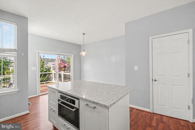 Building Photo - 3041 Chinkapin Oak Ln