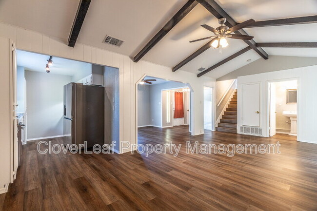 Building Photo - 5102 Staplehurst St