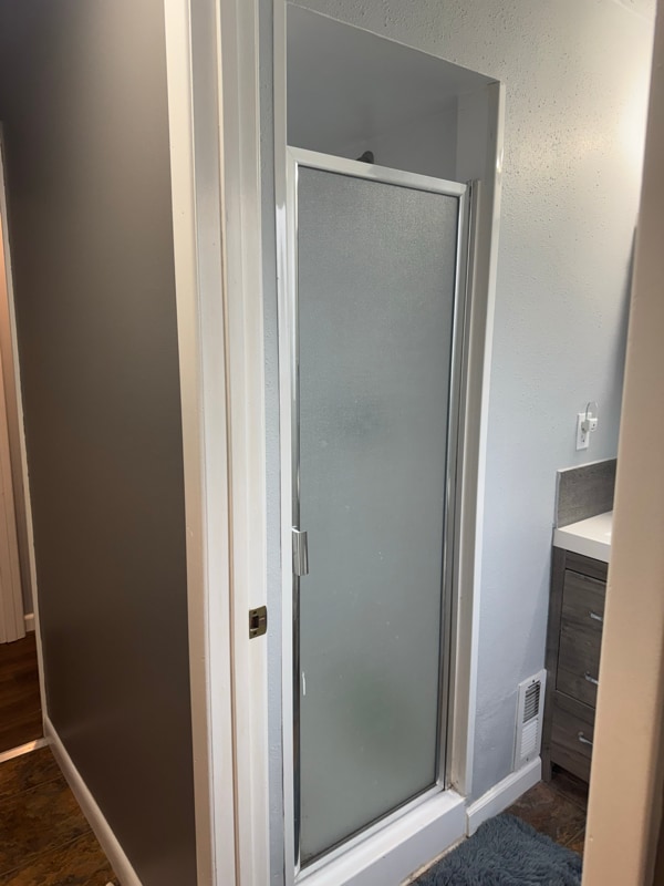 Building Photo - 14422 NE Shaver St