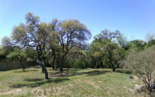 Building Photo - 1603 Tierra Alto St