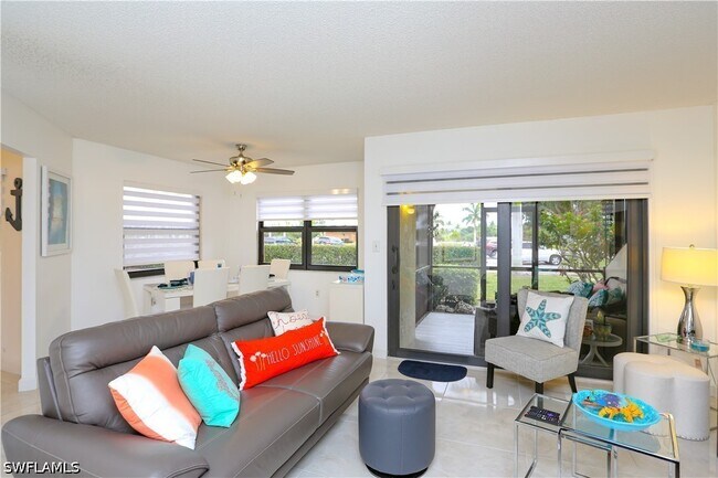 Building Photo - 1522 Mainsail Dr