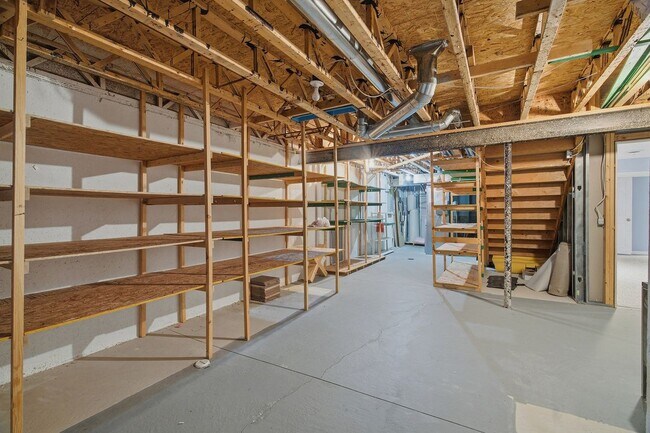 Building Photo - 3265 Galaxy