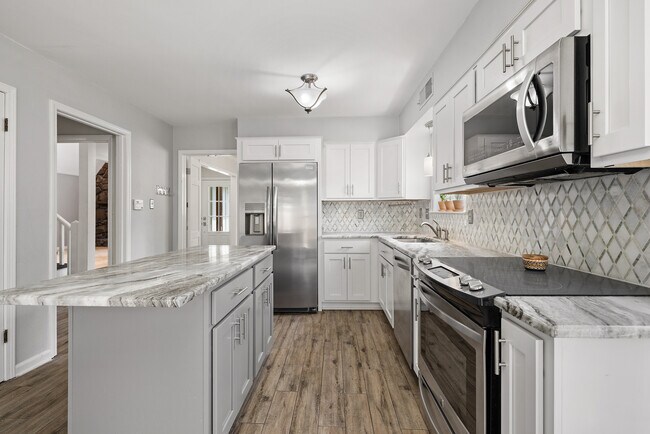 Building Photo - 1879 Corbin Rd