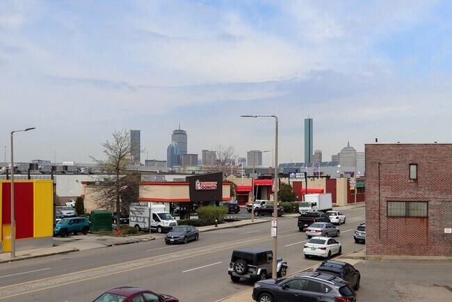 Building Photo - 104 D St