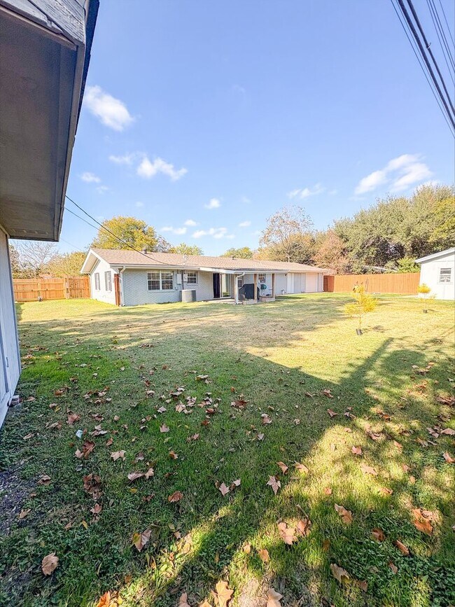 Building Photo - Beautiful Home Available 11/25 For Rent In Little River Academy!