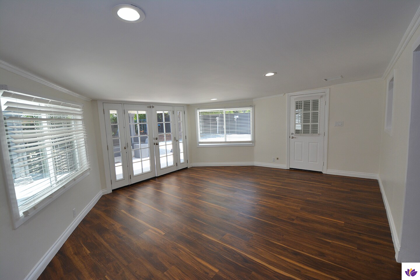 Building Photo - 23701 Bessemer St