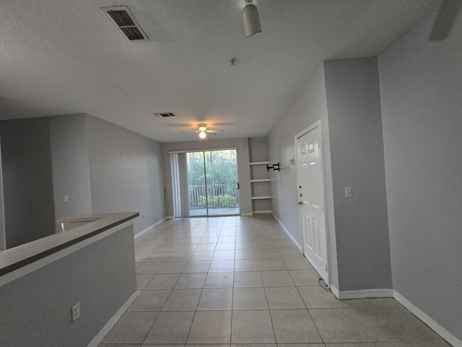 Building Photo - Great 2 Bed 1 Bath Ground floor condo in Legacy Dunes Kissimmee, FL $1599