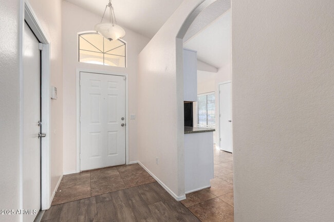 Building Photo - 6606 W Prickly Pear Trail