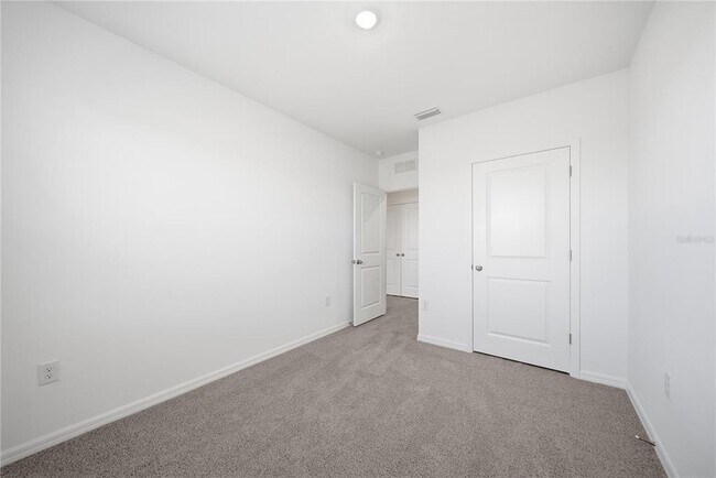 Building Photo - 2480 Riversong Ldg Ln