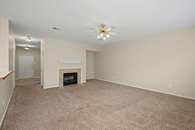 Building Photo - 8401 Tribute Ln