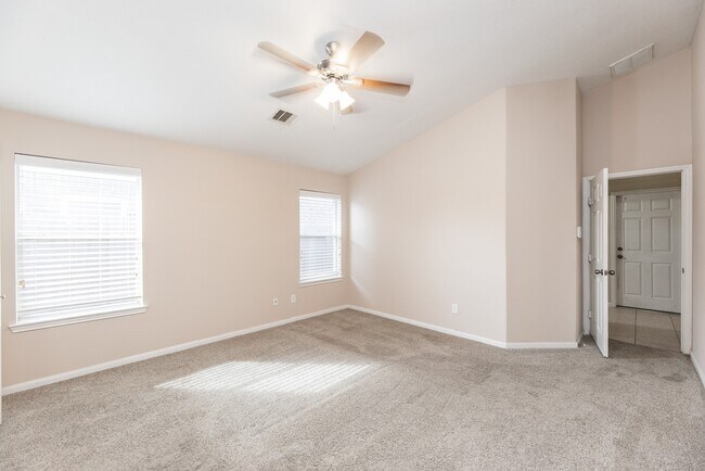 Building Photo - 25219 Spring Iris Ln