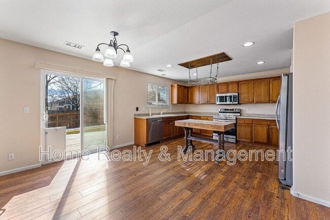 Building Photo - 6380 E 139th Ave