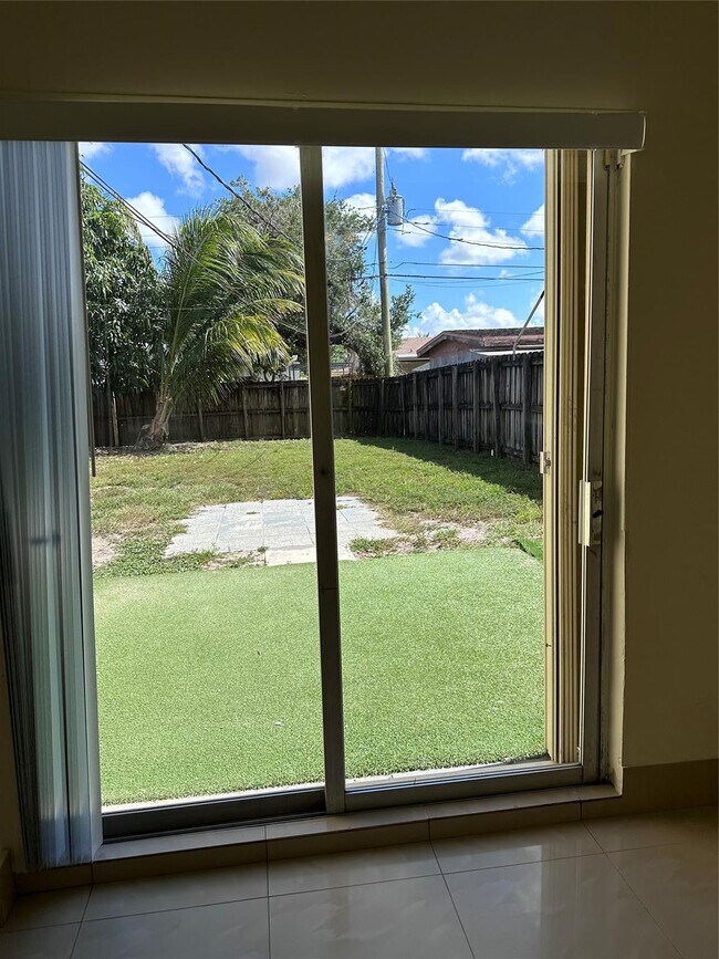 Building Photo - 6840 Greene St