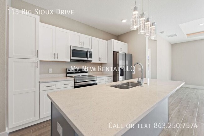 Building Photo - 115 Big Sioux Dr