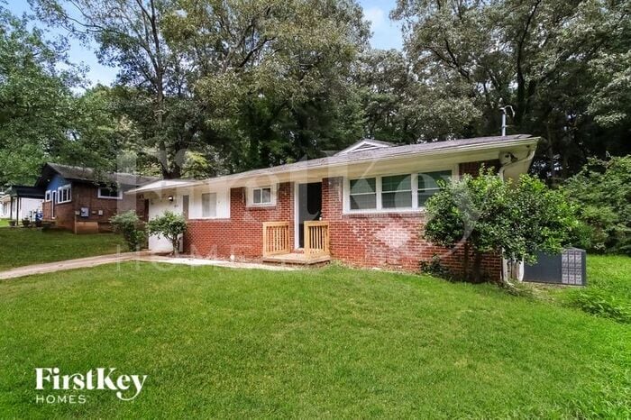 Building Photo - 1836 Evans Dr SW