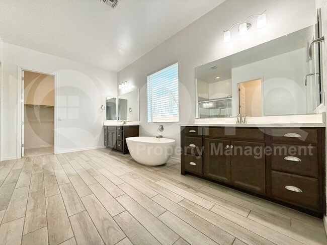 Building Photo - 22597 E Sentiero Ct