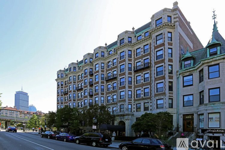 Building Photo - 466 Commonwealth Ave