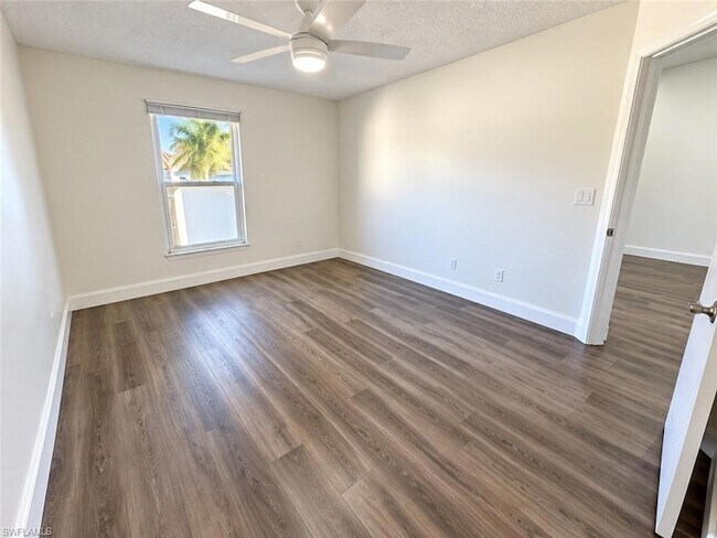 Building Photo - 8275 Ibis Club Dr