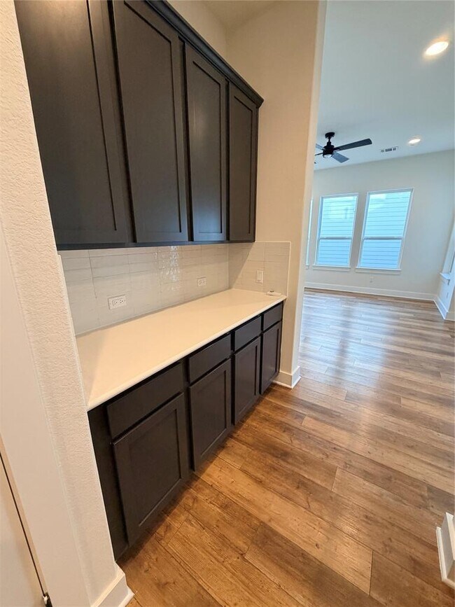 Building Photo - 8604 Torrita Dr