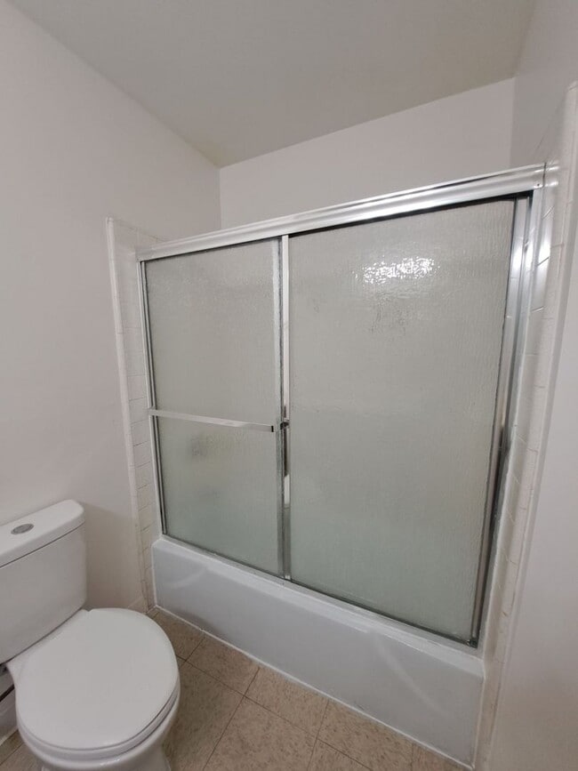 Building Photo - 4864 E University Ave