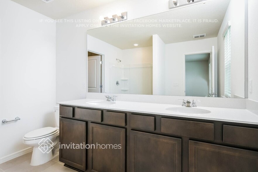 Building Photo - 1931 Tohoqua Blvd