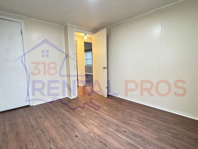 Building Photo - 3 Bed, 2 Bath Home in Ruston