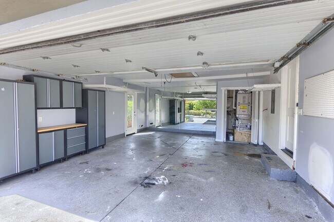 Building Photo - Stunning Almaden Valley 4-Bedroom Home