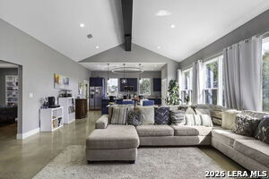 Building Photo - 1008 Naumann Dr