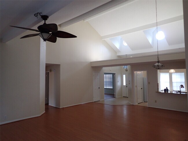 Building Photo - 2130 Greencove Ln