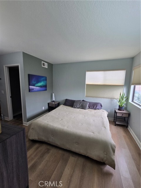Building Photo - 78650 Ave 42
