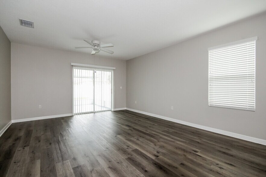 Building Photo - 12102 Fawn Brindle St