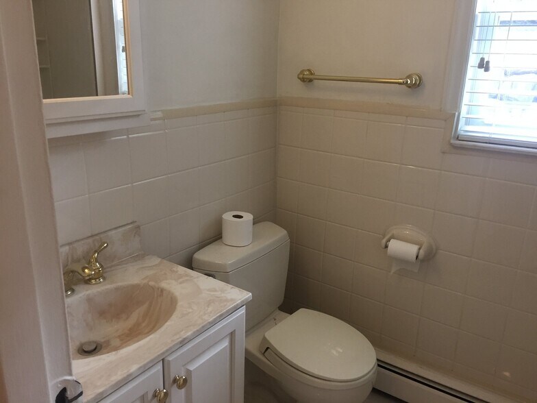 Building Photo - 2467 NJ-10