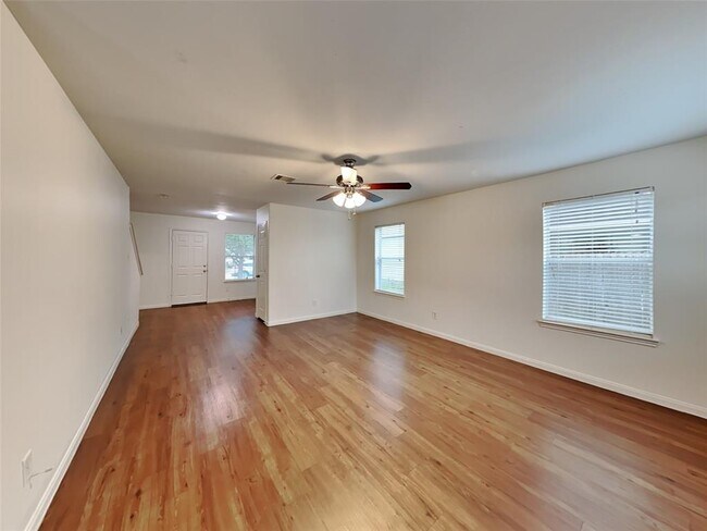 Building Photo - 5939 Stockholm Ct