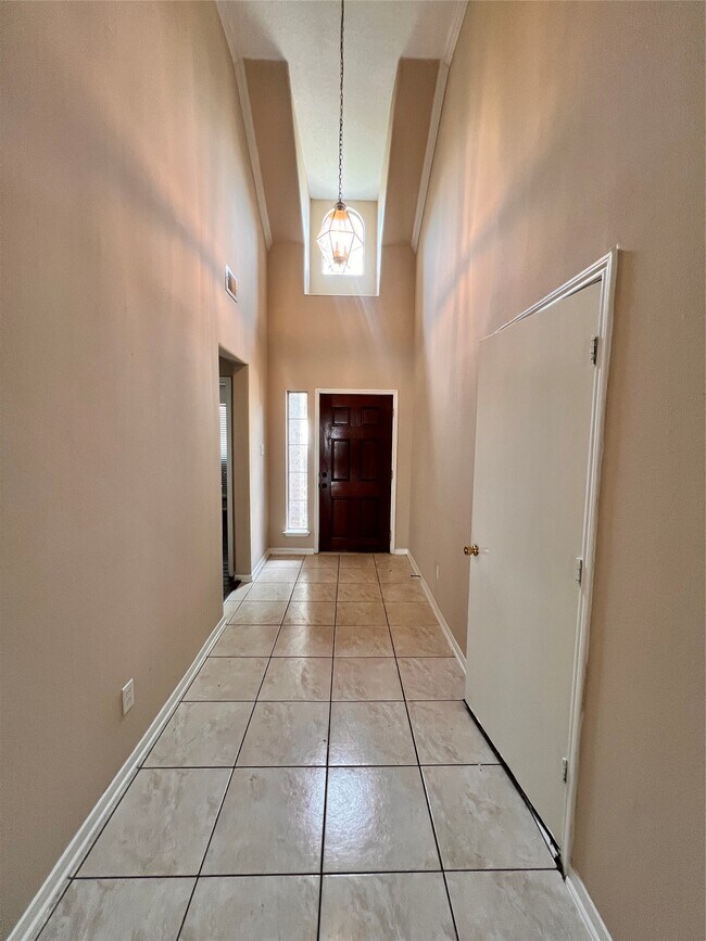 Building Photo - 4815 Wilderness Glen Ct