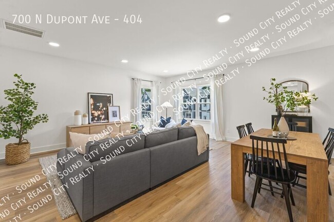 Building Photo - 700 N Dupont Ave
