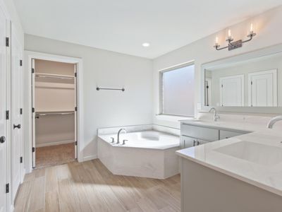 Building Photo - 5210 S Walnut Creek Pl