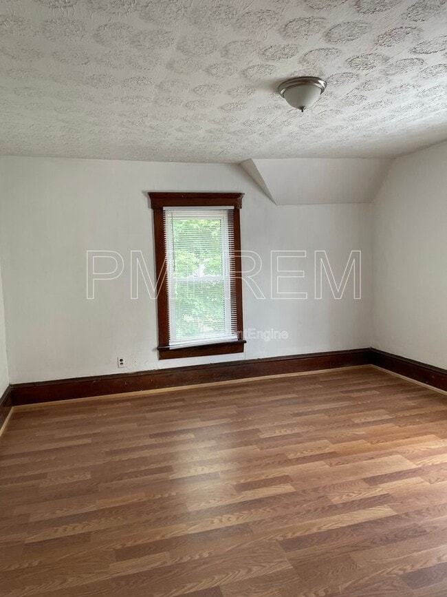 Building Photo - 2325 4th St NW