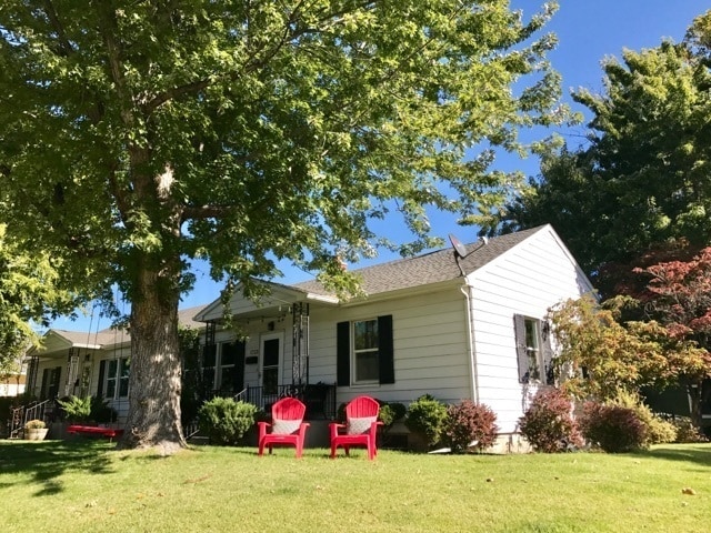 Primary Photo - 1332 Hunt Ave