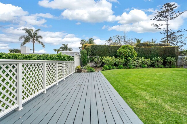 Building Photo - Gorgeous single story home in La Jolla wit...