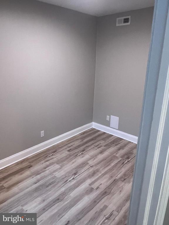 Building Photo - 137 Vassar St