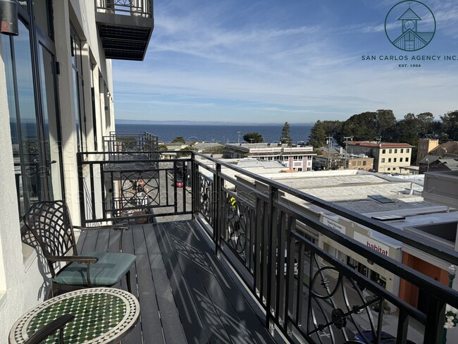 Building Photo - Luxurious Downtown Pacific Grove Condominium