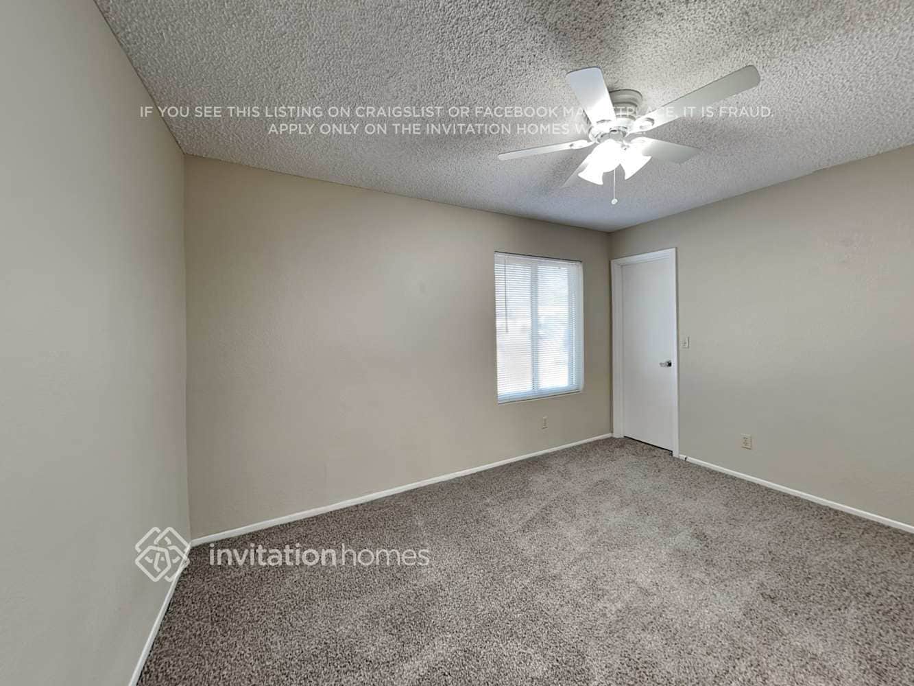 Building Photo - 5427 N 74th Ave