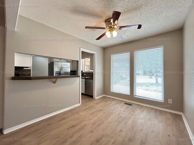 Building Photo - For Lease | Midtown Tulsa | Duplex