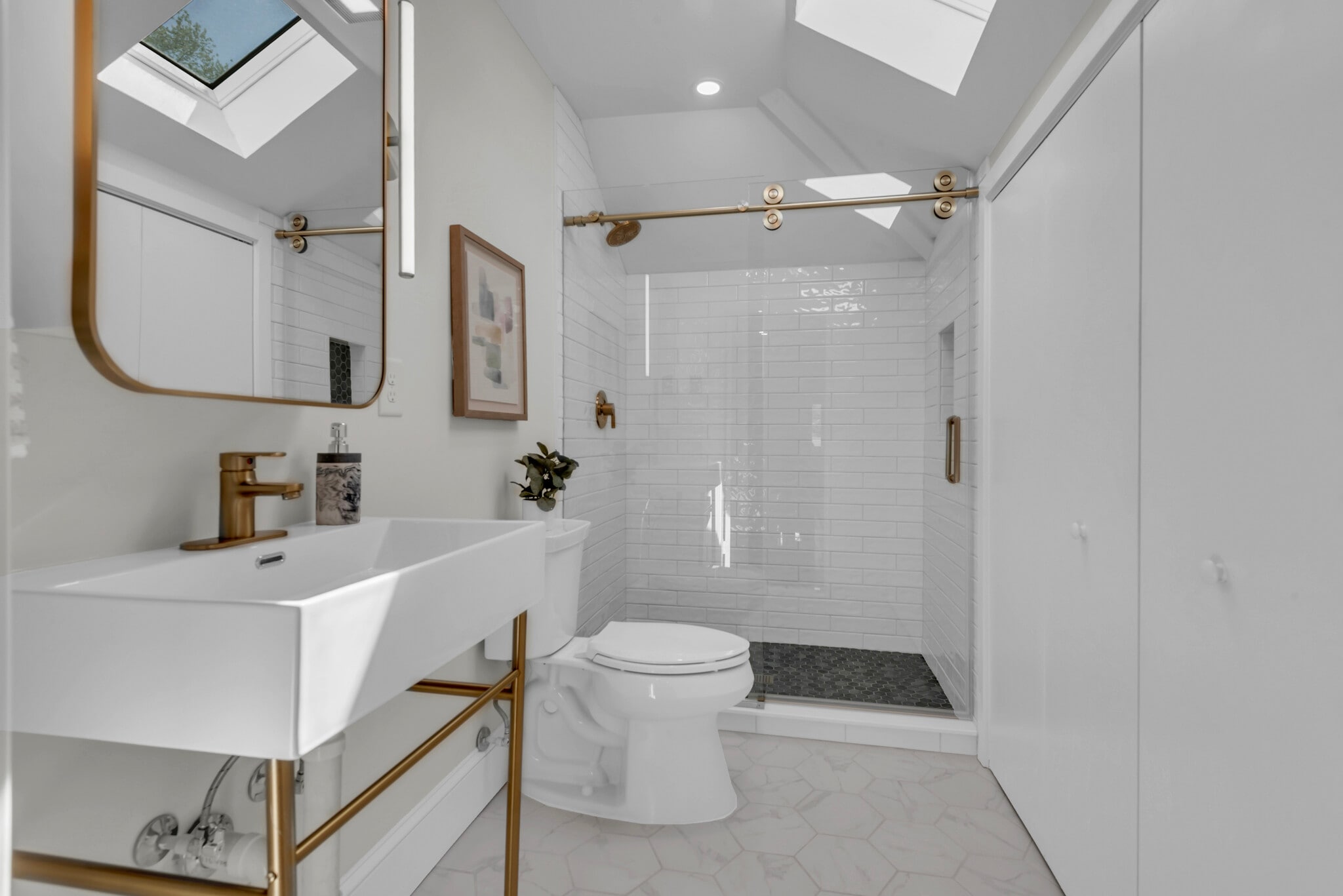 Building Photo - 3 Murray Ave