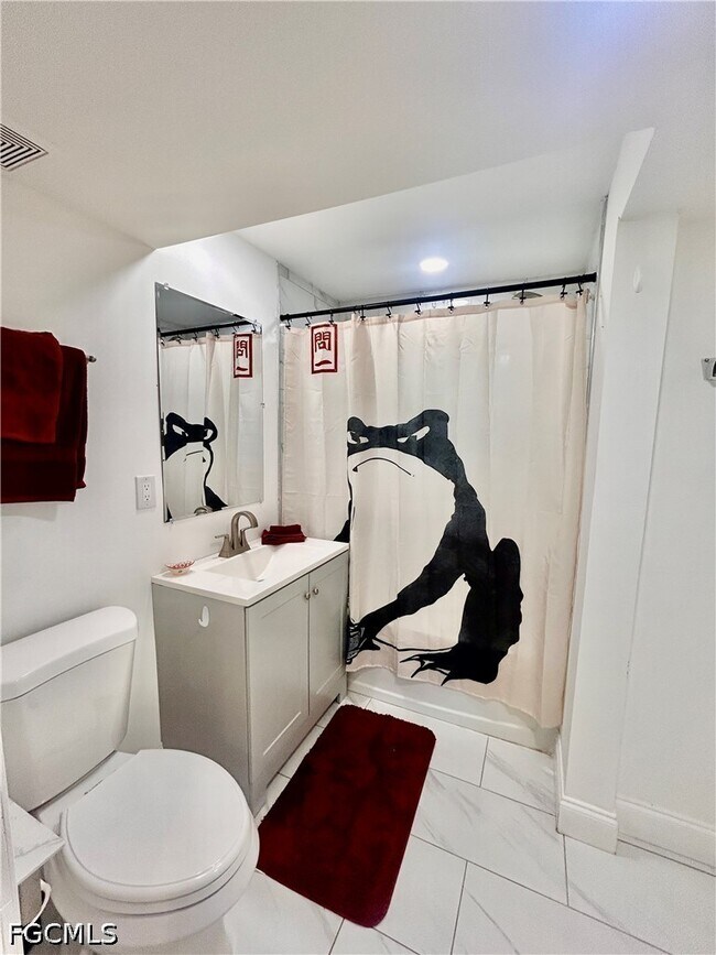 Building Photo - 2590 First St